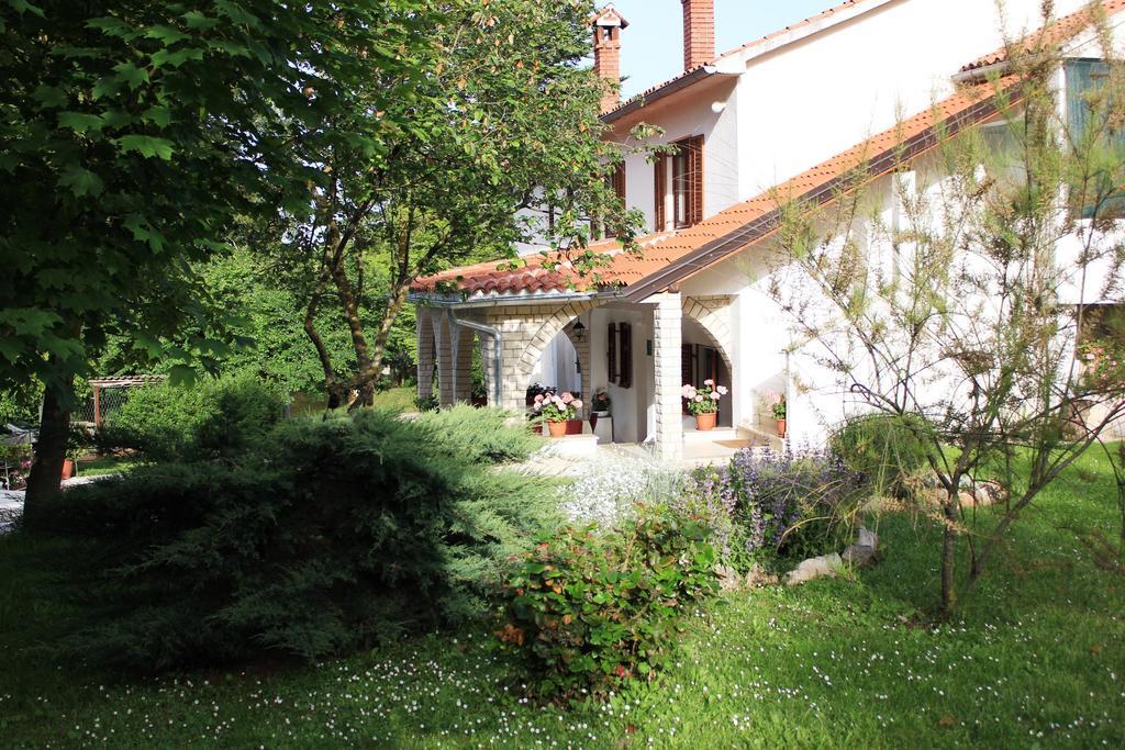 Appartement Benky *